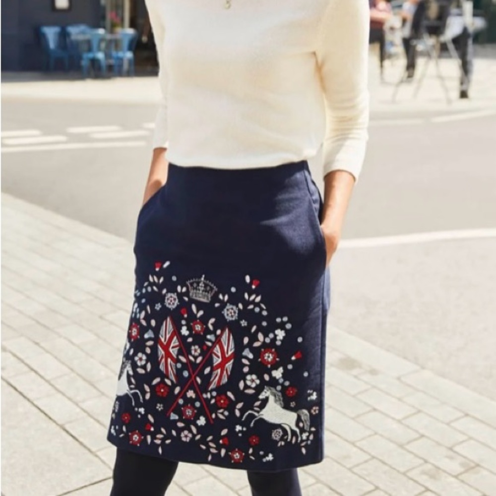 Boden Crown and Country Navy Lined Skirt